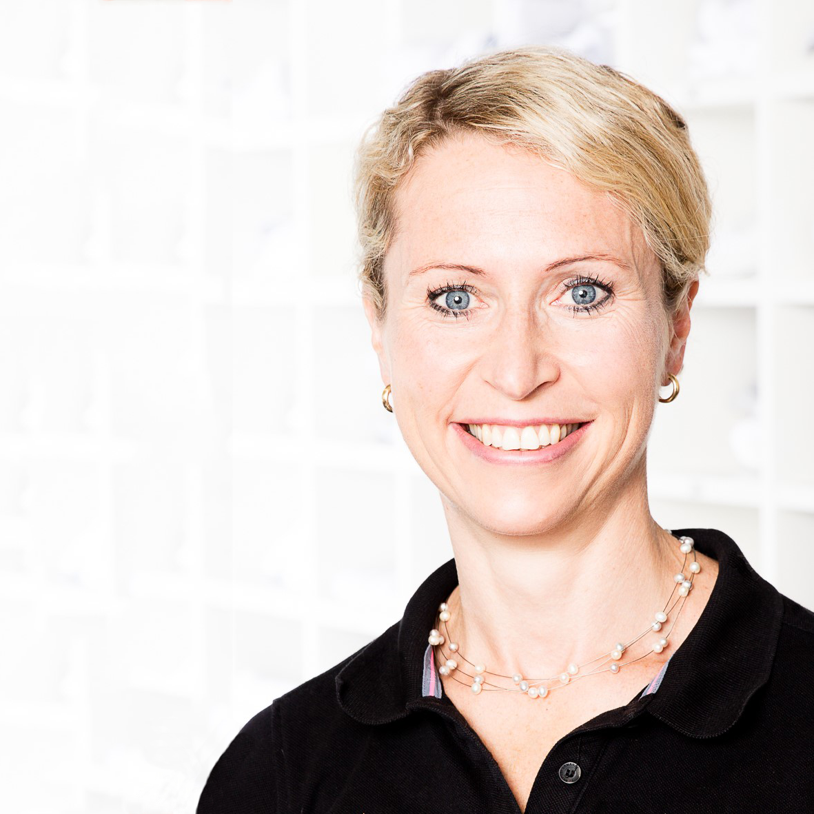 Prof. Dr. Anja Hirschmüller Prof. Dr. Anja Hirschmüller